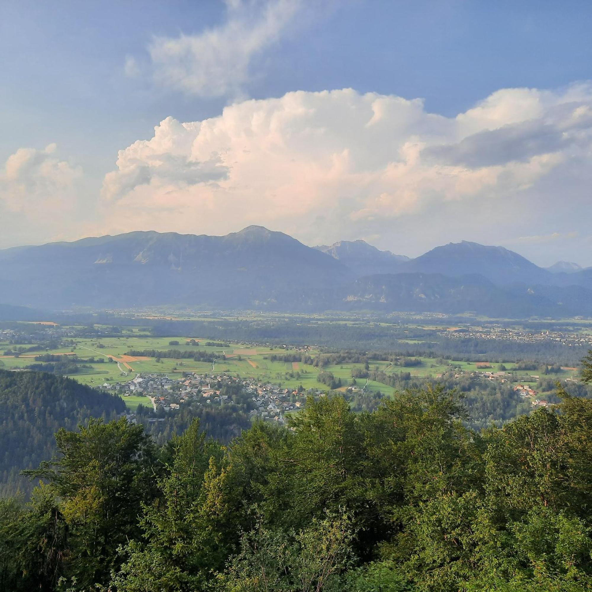 Koca V Gozdu, Forest House Near Bled Exterior foto