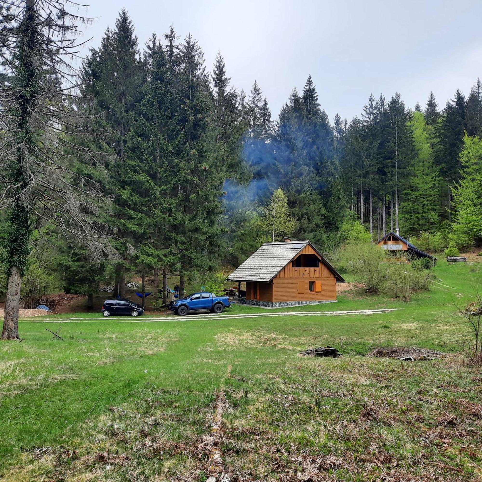 Koca V Gozdu, Forest House Near Bled Exterior foto
